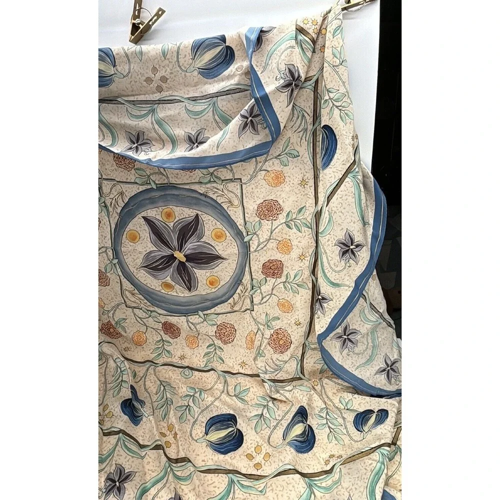 The Morgan Library 100% Silk Scarf Arts and Crafts Floral Blue Cream Square
